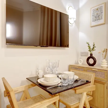 Renove Et Luxueux A Lägenhet Paris
